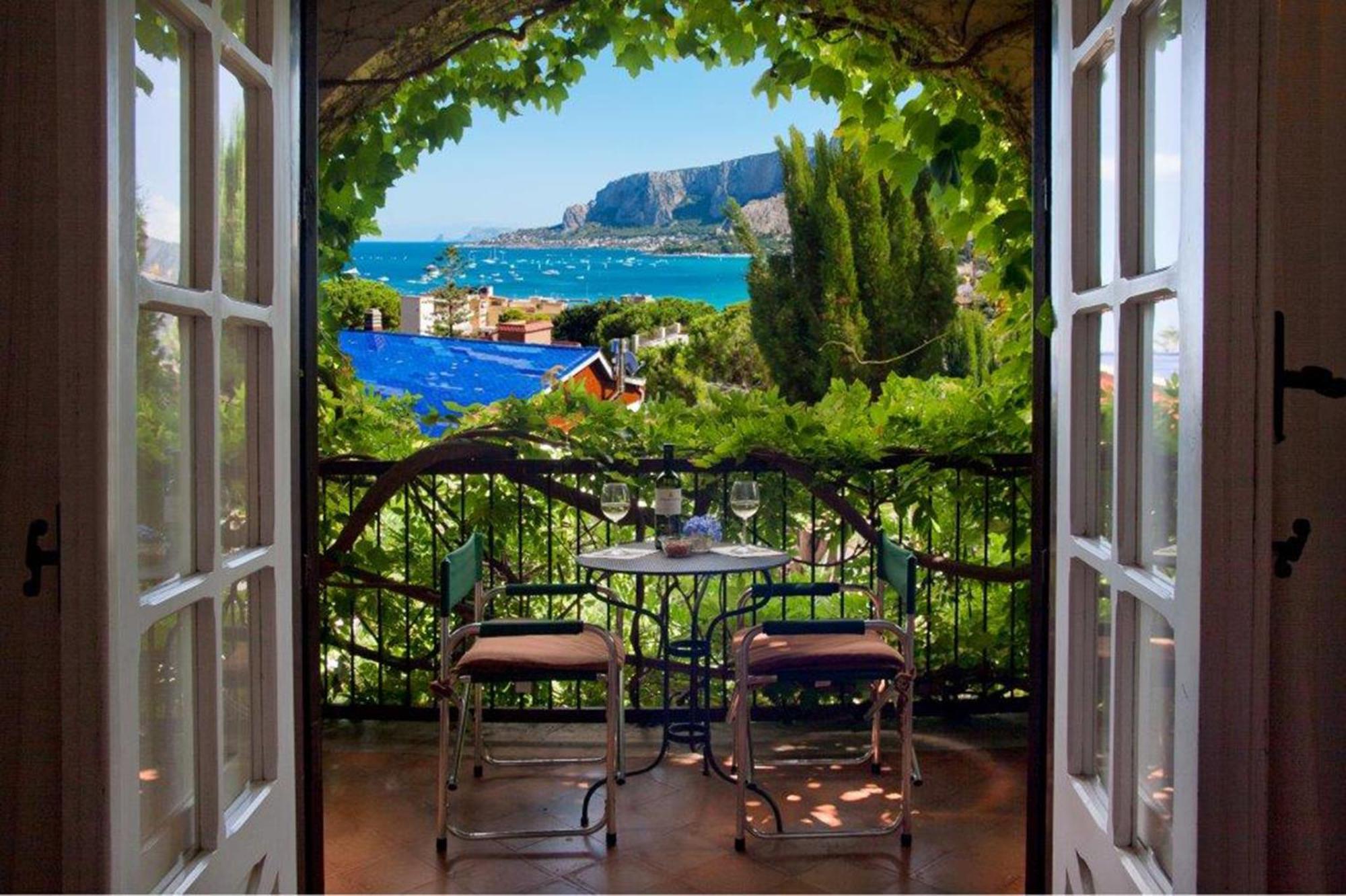 Il Glicine Sul Golfo Bed & Breakfast Mondello Oda fotoğraf