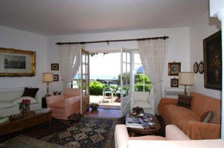 Il Glicine Sul Golfo Bed & Breakfast Mondello Dış mekan fotoğraf